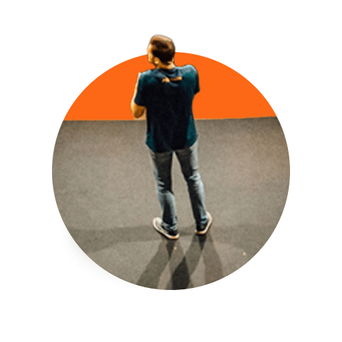 Book Expert Keynote Speakers For Your Event LEO Speakers Bureau